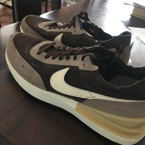Nike  Waffle One Chocolate Tan
